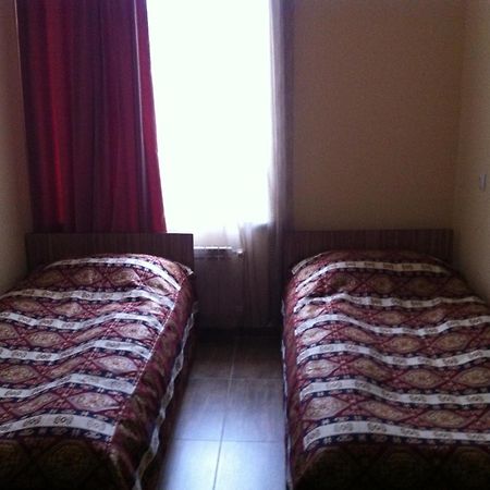 Zanger Hotel Goris Chambre photo