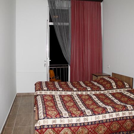 Zanger Hotel Goris Chambre photo